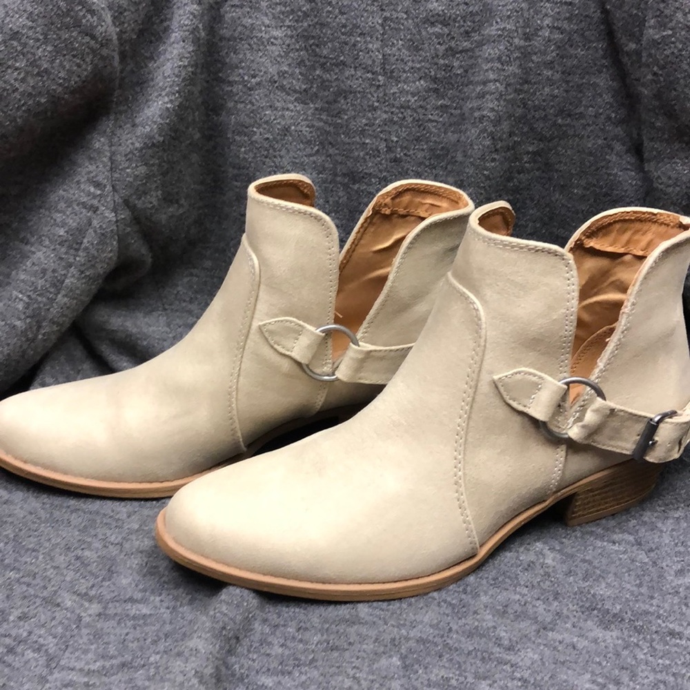 Qupid Bootie